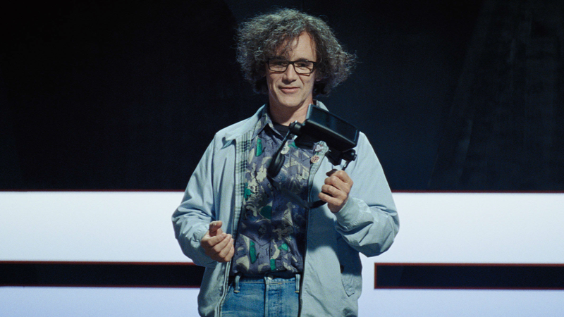 Mark Rylance as Halliday.